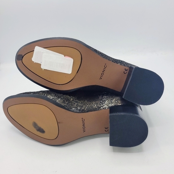 Vionic Kamryn Boa Print Waterproof Leather Booties Pewter Gold Silver Black SZ 6 - Picture 5 of 14